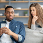 catch a cheating boyfriend